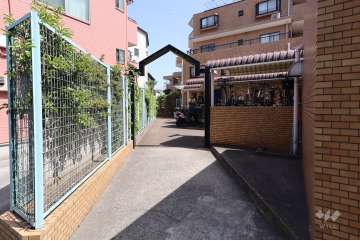 駐輪場の出入り口