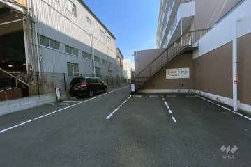 駐車場の出入り口