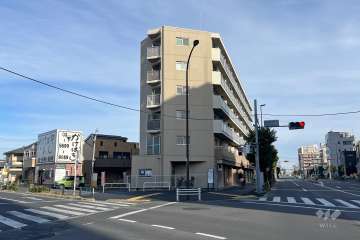 金町ハイツ（東金町4丁目）の外観（南側から）