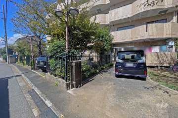 敷地内駐車場（屋外平面式）