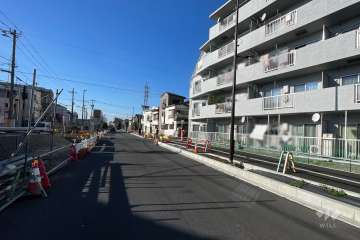 敷地南西側の前面道路