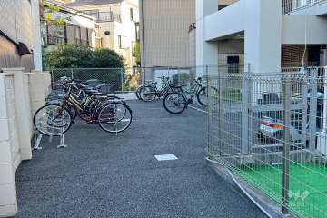 駐輪場・バイク置場　