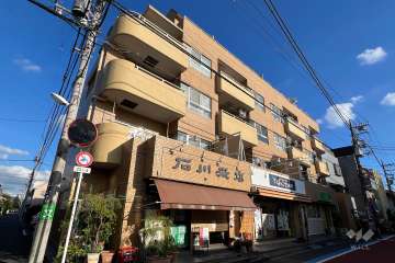 ライオンズマンション高砂の外観（北西側から）