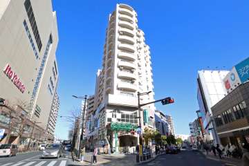 リリオ亀有弐番館の外観(西側から)