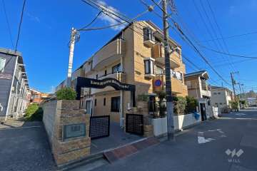 ライオンズマンション新小岩第7の外観（北西側から）