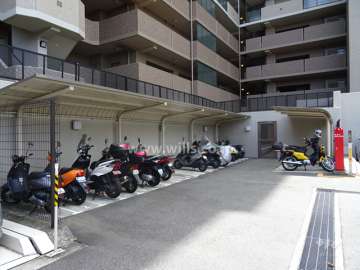 バイク置場