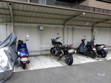 バイク置場