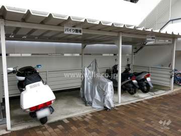 バイク置場