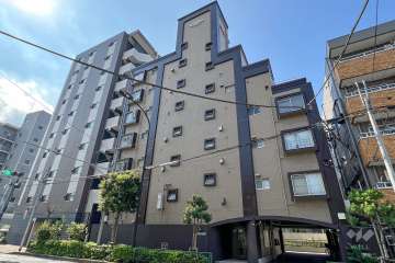 メゾンデューク菖蒲園の外観（北側から）