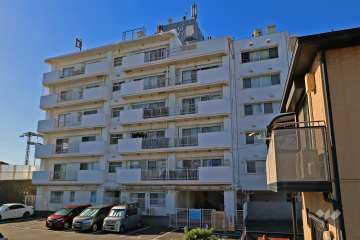 高砂サマリヤマンションの外観(東側から)