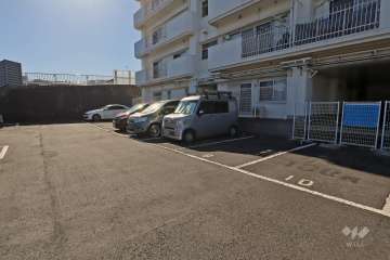 敷地内駐車場(屋外平面式)