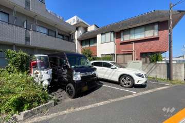 敷地内駐車場（屋外平面式）