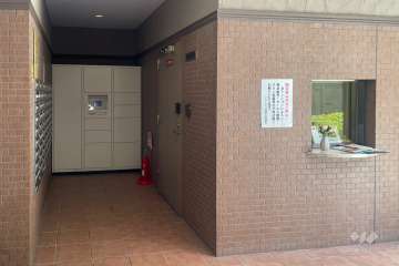 管理人室、宅配ボックス、共用ポスト