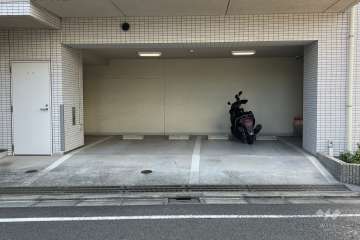 敷地内駐車場（屋内平面式）