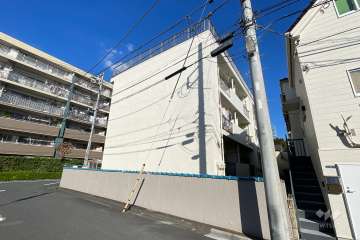 グリーンハイツ奥戸の外観（西南側から）