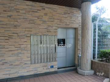 宅配ボックスと共用ポスト
