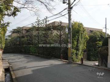 御影山手アーバンライフの外観（北西側から）