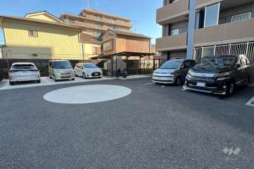 敷地内駐車場（屋外平面式）