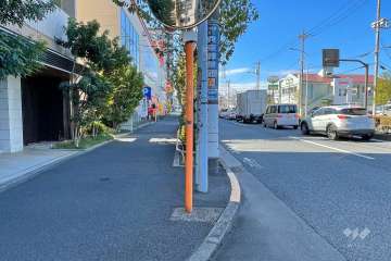 敷地北西側の前面道路　