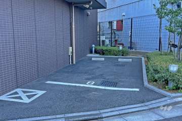 敷地内駐車場（屋外平面式）