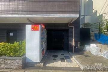 駐輪場の出入り口