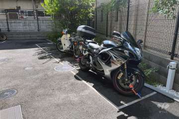 バイク置場
