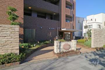 エントランスアプローチ