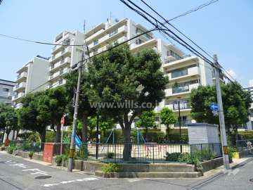 コスモ芦屋川西の外観（南東側から）