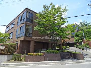 甲南ロジュマンの外観（東側から）