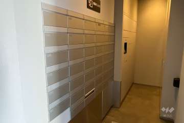 宅配ボックスと共用ポスト