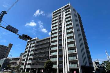 プレミスト金町の外観（東側から）