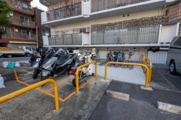 バイク置場
