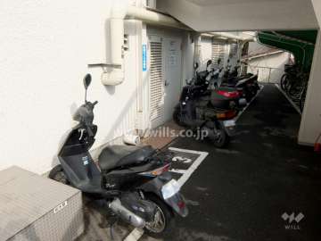 バイク置場