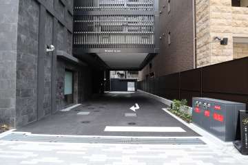 駐車場の出入口