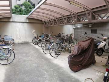 駐輪場・バイク置場

