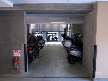 バイク置き場