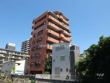 朝日プラザ深江北町の外観（南西側から）