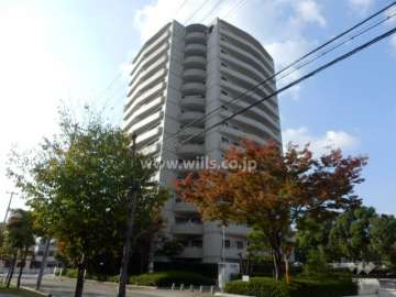 グランフェルティ本山の外観（南東側から）