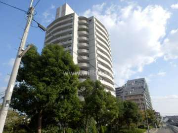 グランフェルティ本山の外観（北西側から）