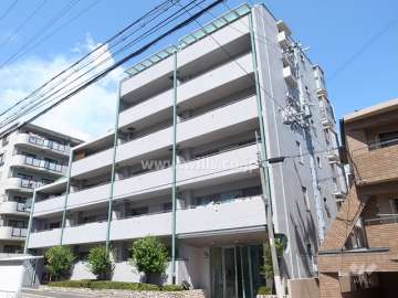 シオン西岡本の外観（南西側から）