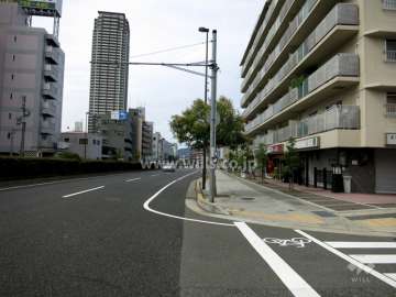 敷地南側の前面道路（国道2号線）