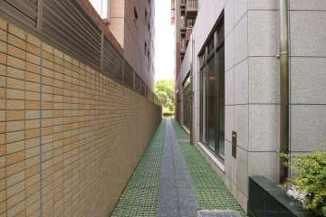 敷地内に通路
