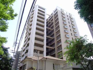 ライオンズマンション宝塚武庫川町の外観（北西側から）