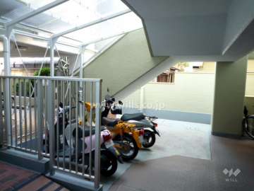 バイク置場