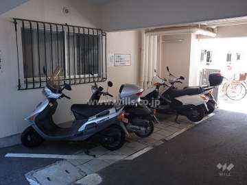 バイク置場