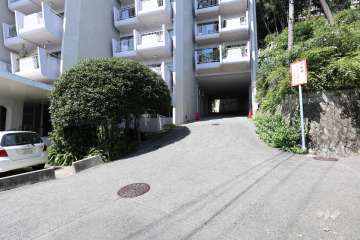 駐車場出入口