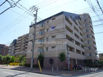 ライオンズガーデン芦屋西の外観（北西側から）