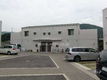 ルネシーズンズガーデン西宮名塩3番館の外観（北東側より）