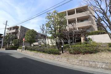 御影ソルステージュの外観（南東側から）