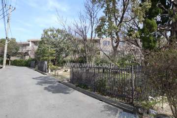 御影ソルステージュの外観（南西側から）